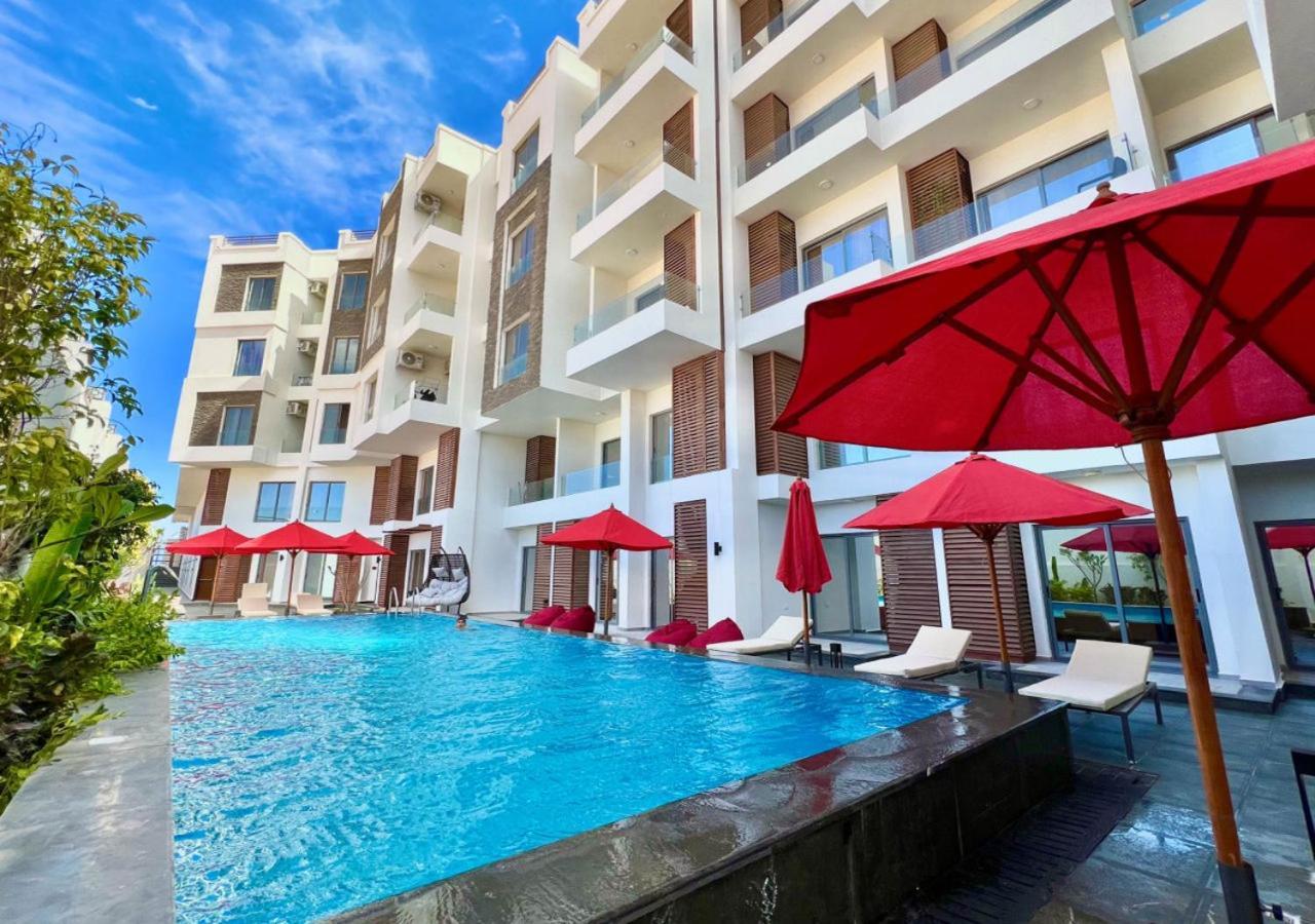 Sanctuary Sunlit Hurghada Haven With 4 Pools, Rooftop Sunsets & Gourmet Bites Steps Away Εξωτερικό φωτογραφία